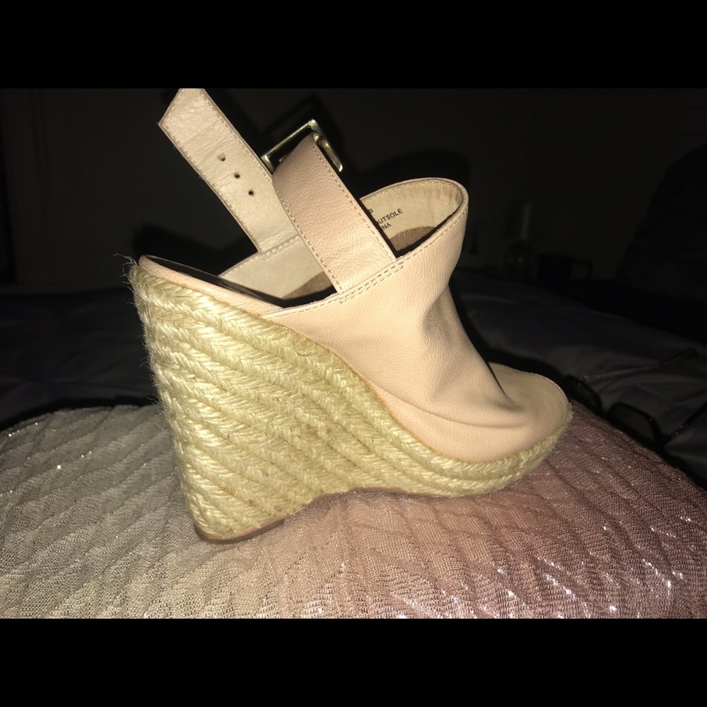 Cream color wedge Sandal.
